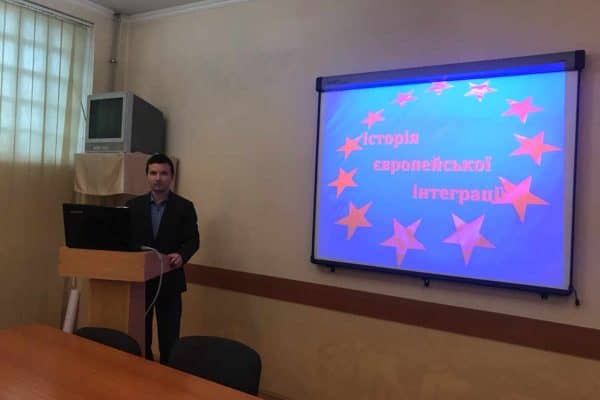 44993533_398927460644553_3331061778762170368_n