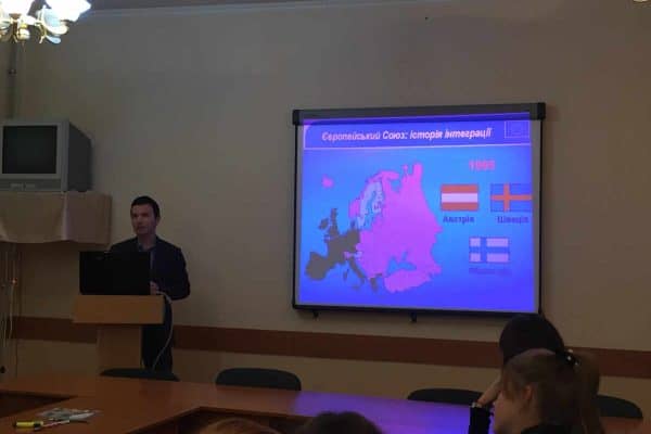 45082885_451680905356759_3194816164773494784_n