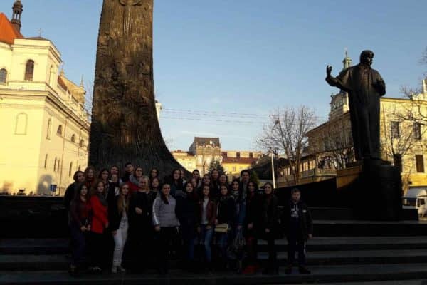 46208903_629991067419730_2239447857109139456_n