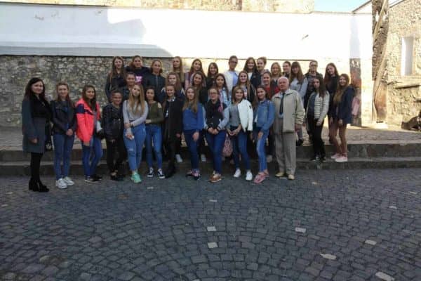 46246032_1138467509641167_5192219138461794304_n