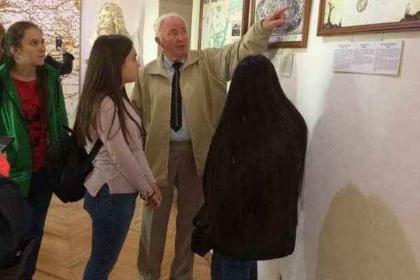 46257135_300015653946020_3280665461439594496_n