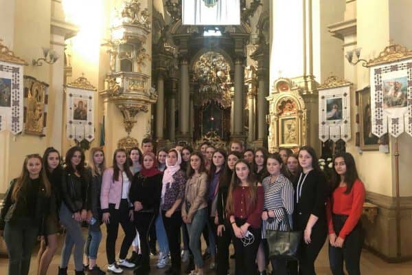 0-02-0a-f444f4e998249937a348dda60385829b4b896a040912479b193e719a1b3ab650_full