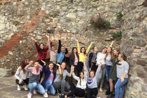 0-02-0a-dd2fea2ce06d524ed941d33e512d9c902561a937de14604629a3d81d0435fee2_full