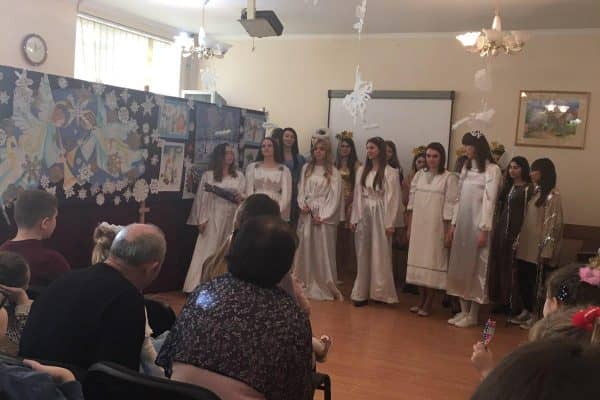 0-02-05-a44641772a3f1aa6ebe27b8cee424e118fc8217490ef6b5d50b53e37e7db6f3e_full