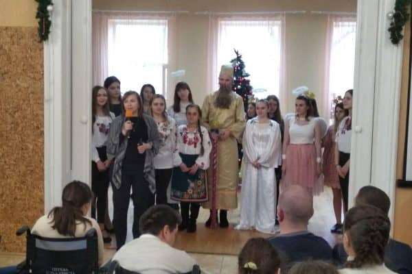 0-02-0a-c416fad8c69aa481d57d22f6cf064b800eb50608c1e50f9d6458a8ef97bb7a49_full