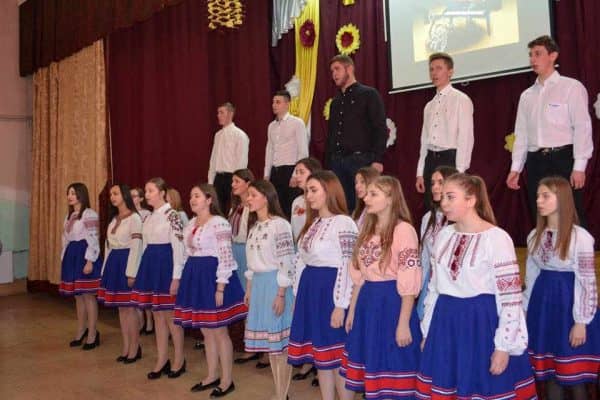 47188728_1143352625825132_7988606253930643456_n